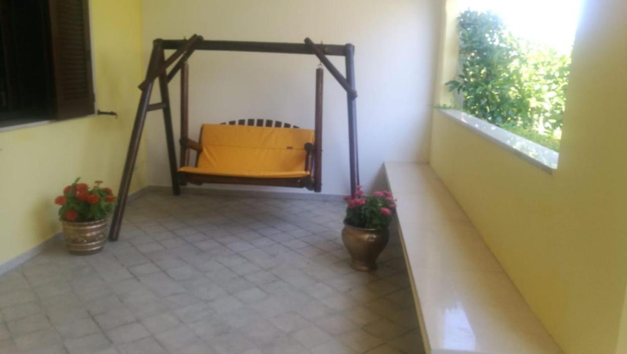 Villa Helios Barletta Buitenkant foto